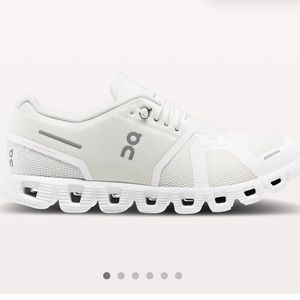 Women’s On Cloud 5 Sneakers